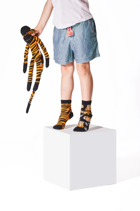 MM_FeetOfTheTiger_Kids_Studio_01_Web.webp