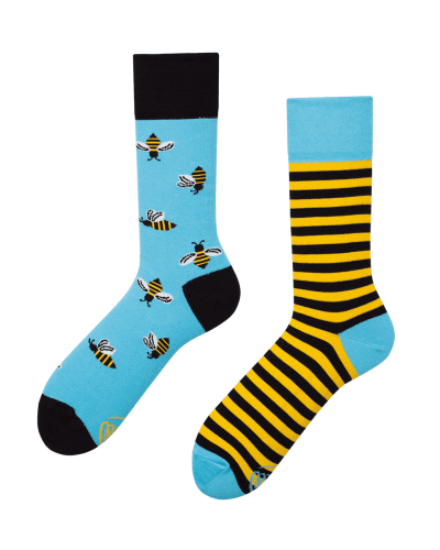 BEE BEE.png